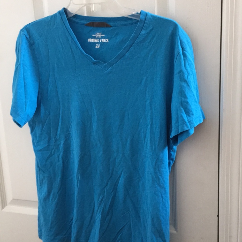 FINAL MARKDOWN Men’s l.o.g.g h & m tee medium